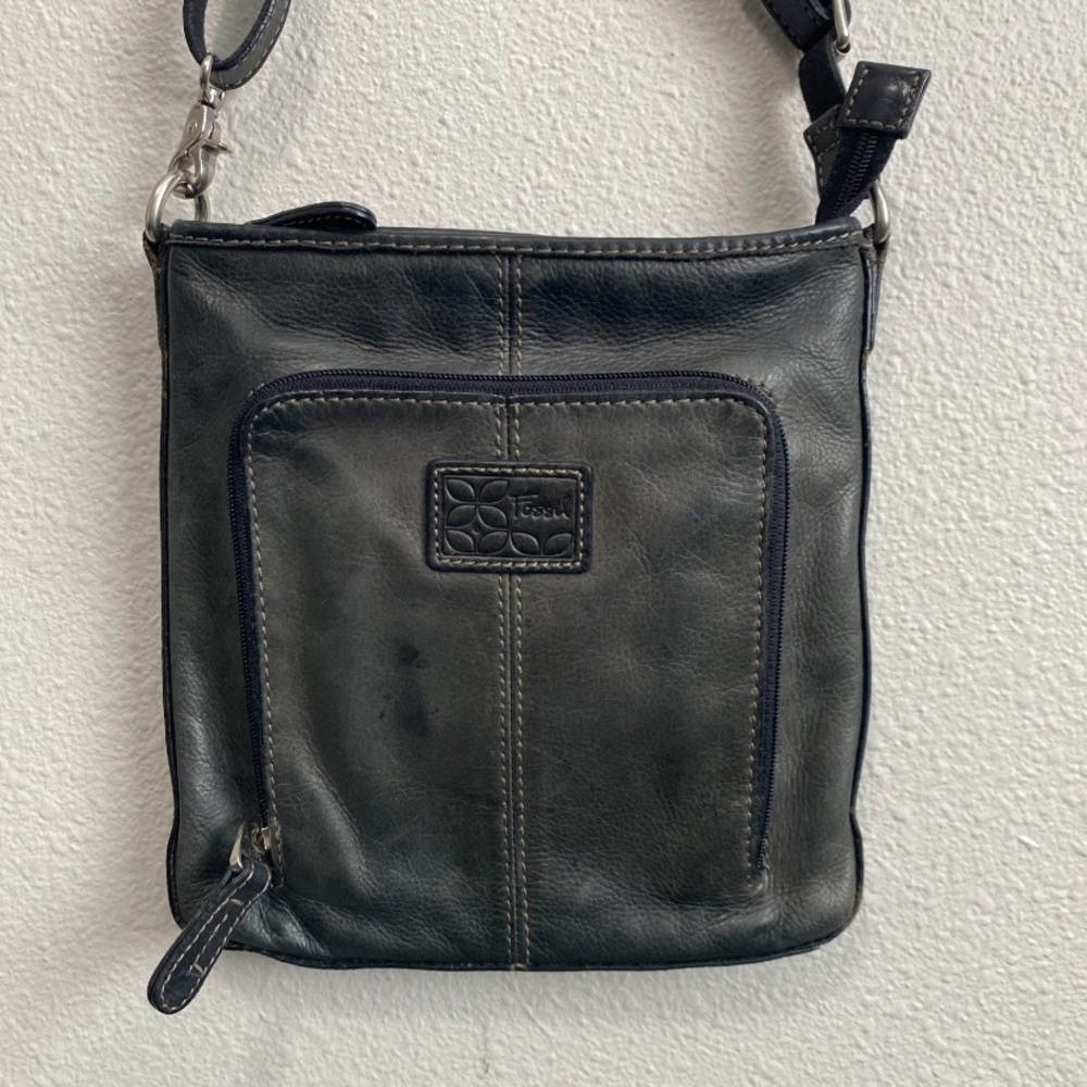 Fossil Leather Slim Crossbody Shoulder Handbag Purse Zippers Bag Boho